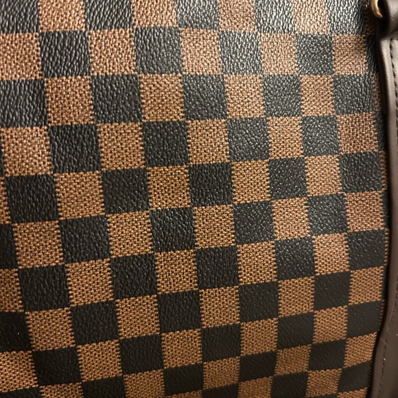 Checkered Brown Duffel Bag Approx 22x14 NWOT - Picture 4 of 7